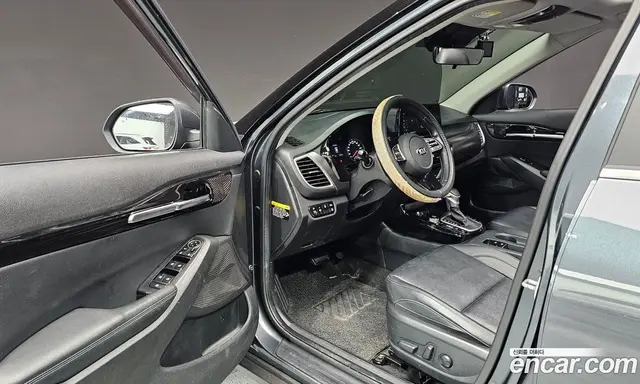 Kia Seltos 2020 1.6 автомат (гидро), миниатюра 10