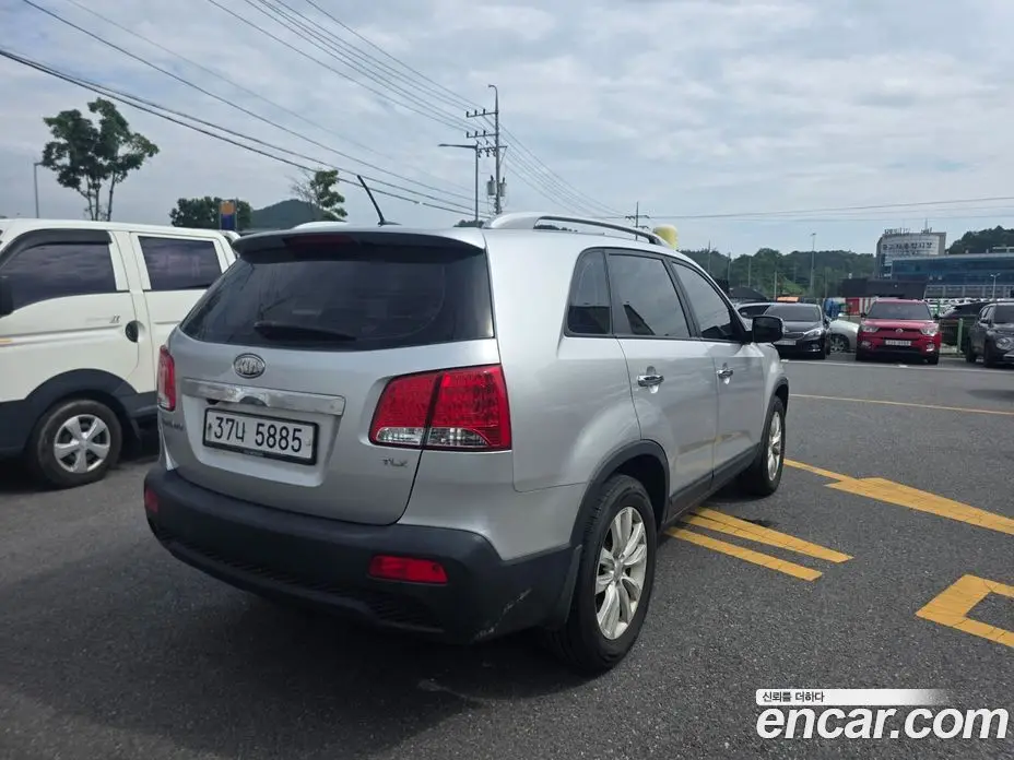 Kia Sorento 2009 2.2 автомат (гидро), фото 5