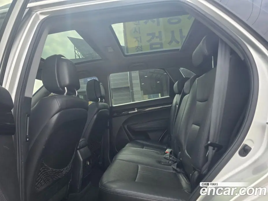 Kia Sorento 2009 2.2 автомат (гидро), фото 8