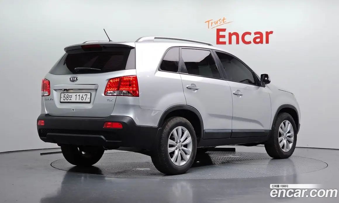 Kia Sorento 2011 2.0 автомат (гидро), фото 2 Kia Sorento 2011 2.0 автомат (гидро), фото 2