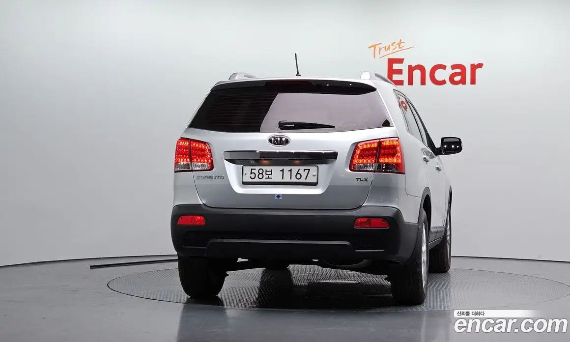 Kia Sorento 2011 2.0 автомат (гидро), фото 4 Kia Sorento 2011 2.0 автомат (гидро), фото 4