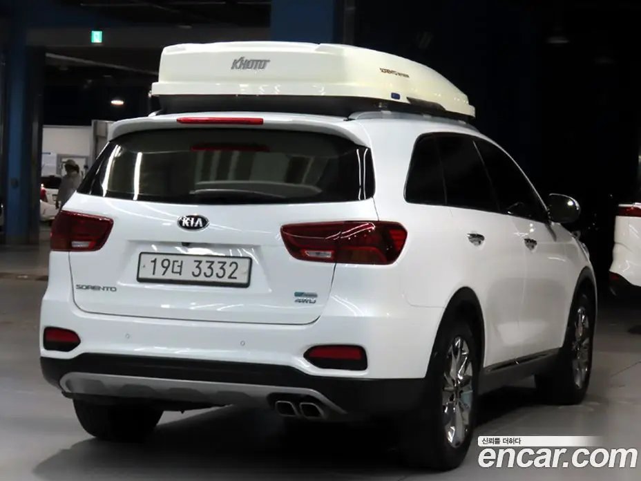 Kia Sorento 2018 2.2 автомат (гидро), фото 4