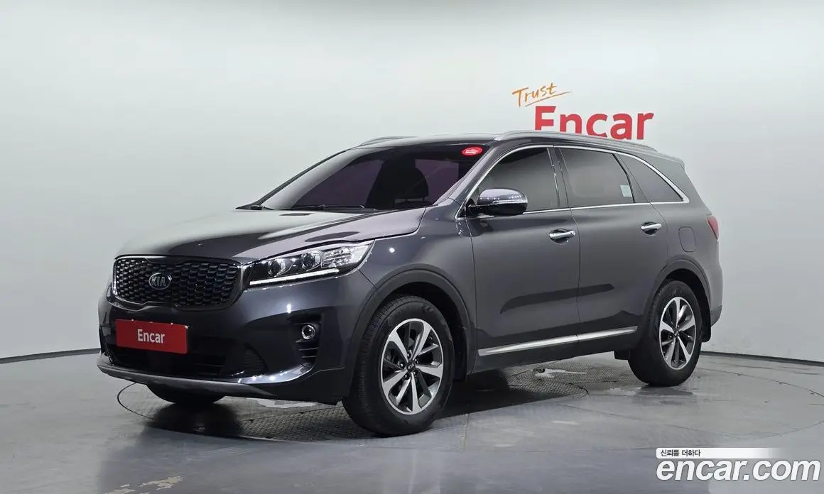 Kia Sorento 2019 2.0 автомат (гидро), фото 1 Kia Sorento 2019 2.0 автомат (гидро), фото 1