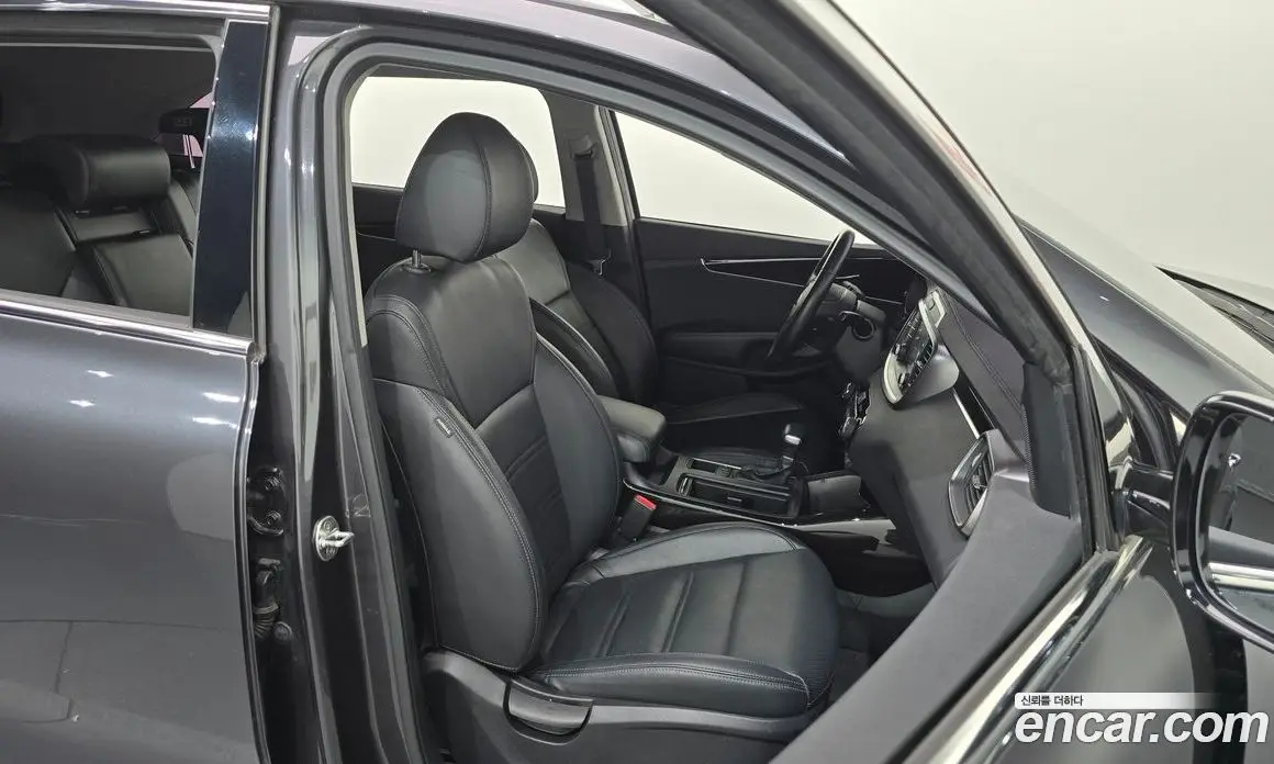 Kia Sorento 2019 2.0 автомат (гидро), фото 16 Kia Sorento 2019 2.0 автомат (гидро), фото 16