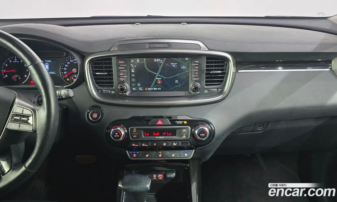 Kia Sorento 2019 2.0 автомат (гидро), фото 20 Kia Sorento 2019 2.0 автомат (гидро), фото 20
