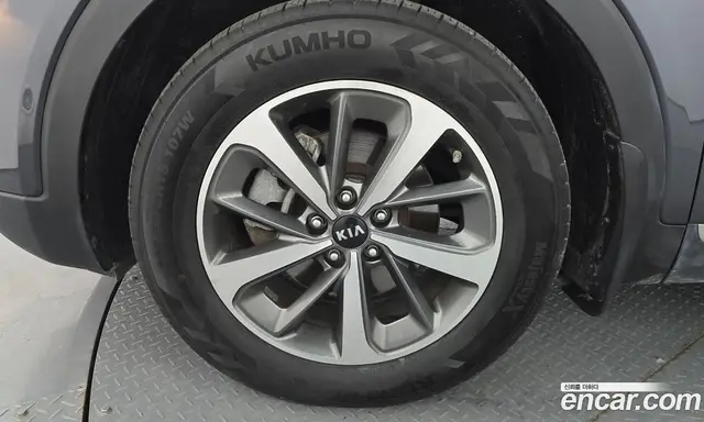 Kia Sorento 2019 2.0 автомат (гидро), миниатюра 5 Kia Sorento 2019 2.0 автомат (гидро), миниатюра 5