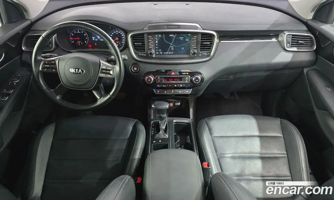 Kia Sorento 2019 2.0 автомат (гидро), фото 10 Kia Sorento 2019 2.0 автомат (гидро), фото 10