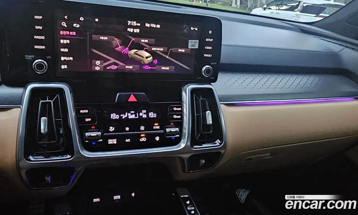 Kia Sorento 2023 1.6 автомат (гидро), фото 16
