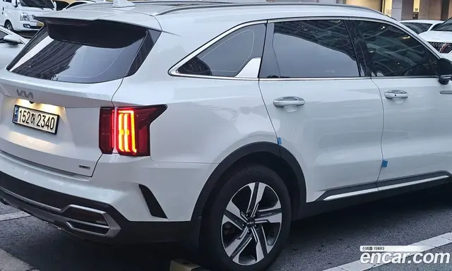 Kia Sorento 2023 1.6 автомат (гидро), миниатюра 3