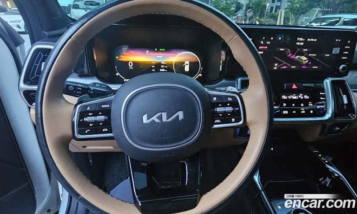 Kia Sorento 2023 1.6 автомат (гидро), фото 9