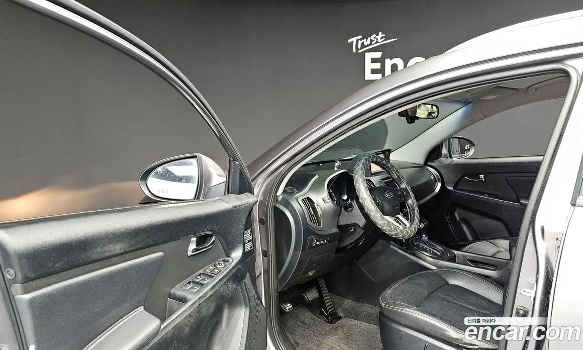 Kia Sportage 2010 2.0 автомат (гидро), фото 11