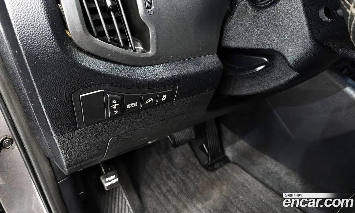 Kia Sportage 2010 2.0 автомат (гидро), фото 14