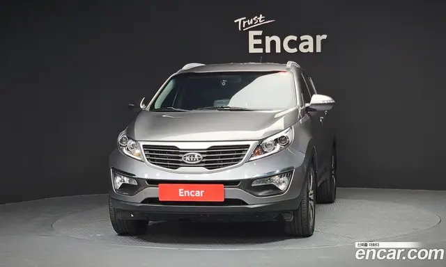 Kia Sportage 2010 2.0 автомат (гидро), миниатюра 3