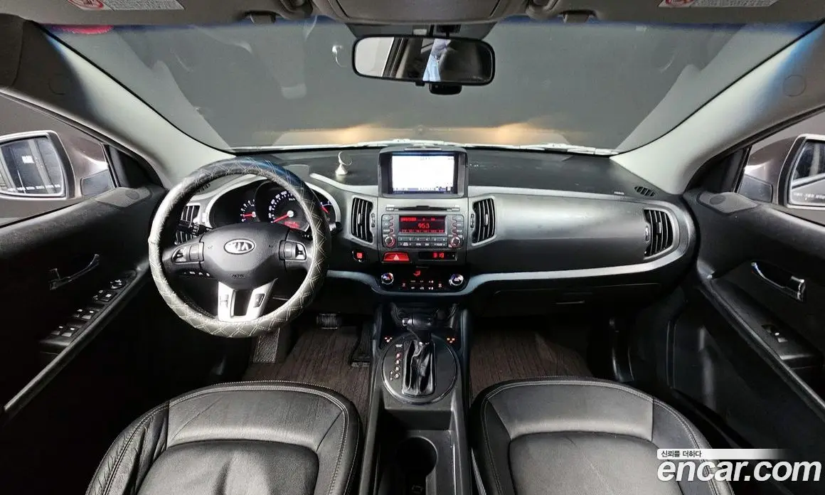 Kia Sportage 2010 2.0 автомат (гидро), фото 7