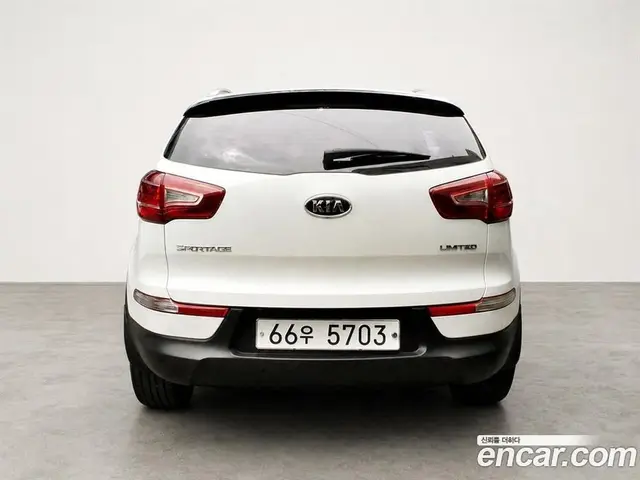 Kia Sportage 2012 2.0 автомат (гидро), миниатюра 2