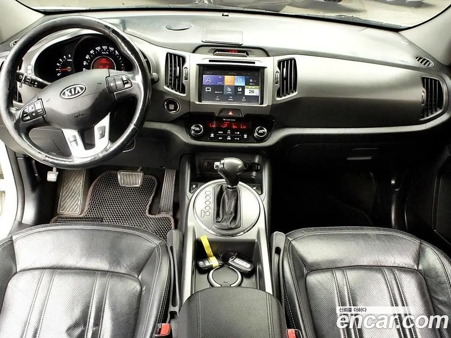 Kia Sportage 2012 2.0 автомат (гидро), фото 6