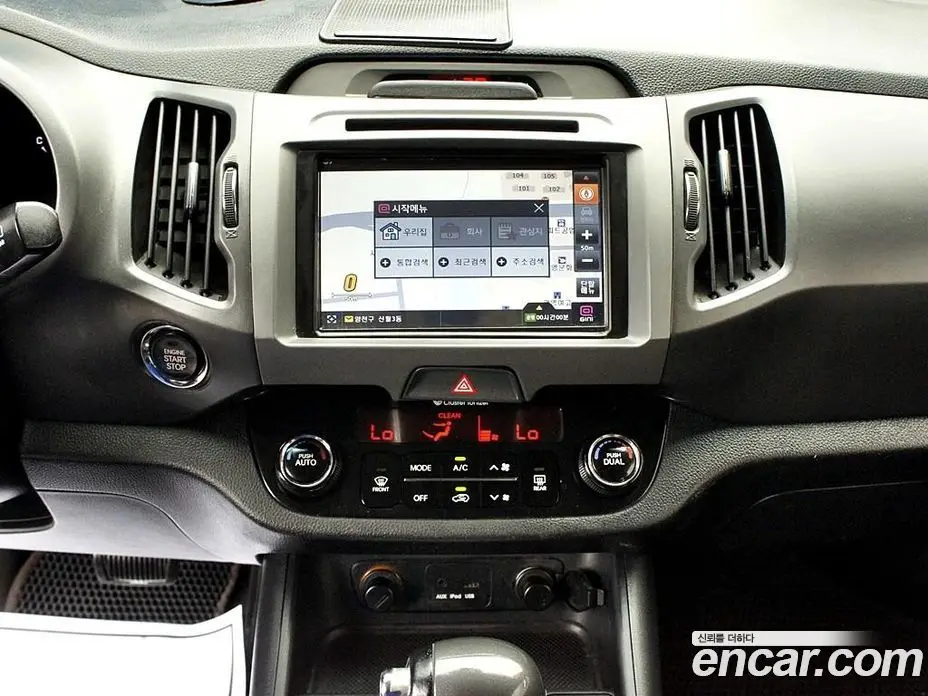 Kia Sportage 2012 2.0 автомат (гидро), фото 9