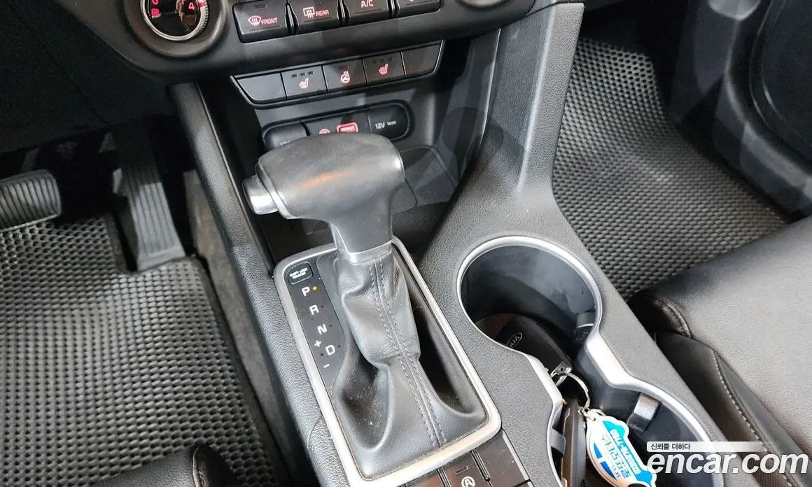 Kia Sportage 2015 2.0 автомат (гидро), фото 12 Kia Sportage 2015 2.0 автомат (гидро), фото 12