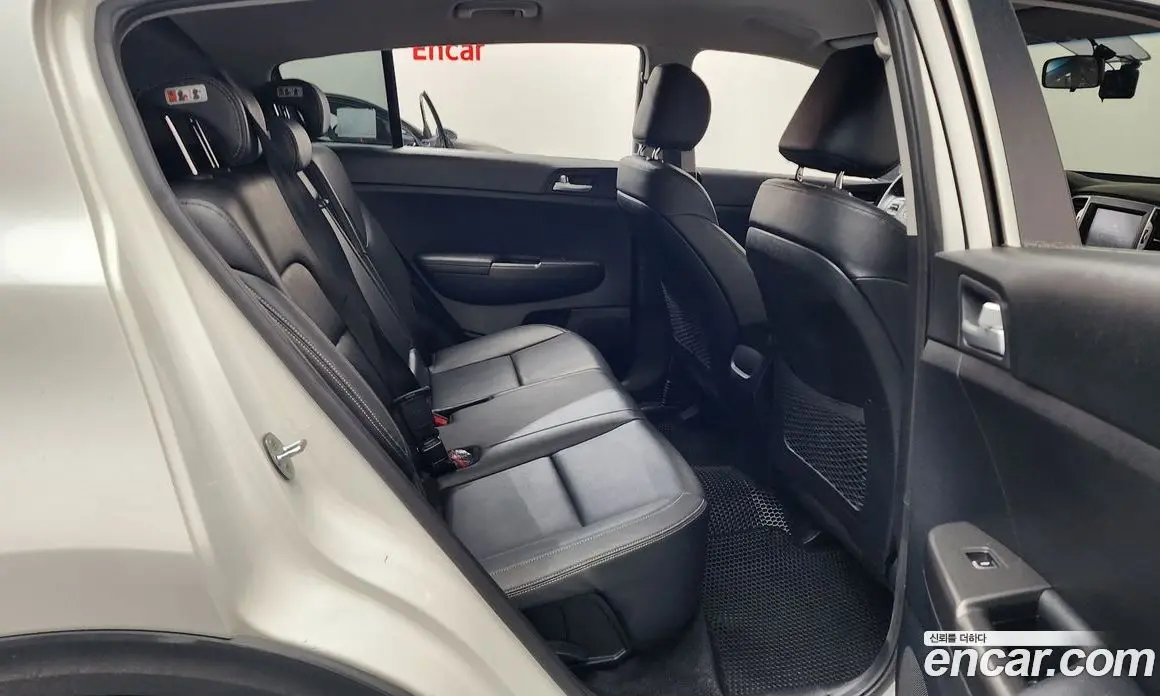 Kia Sportage 2015 2.0 автомат (гидро), фото 16 Kia Sportage 2015 2.0 автомат (гидро), фото 16