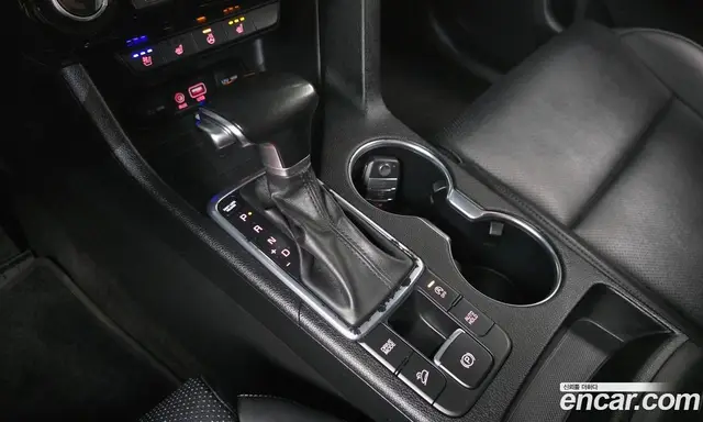 Kia Sportage 2016 2.0 автомат (гидро), миниатюра 12