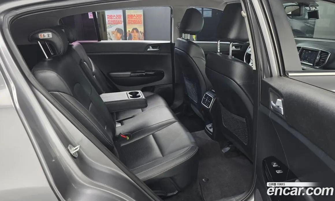 Kia Sportage 2016 2.0 автомат (гидро), фото 18