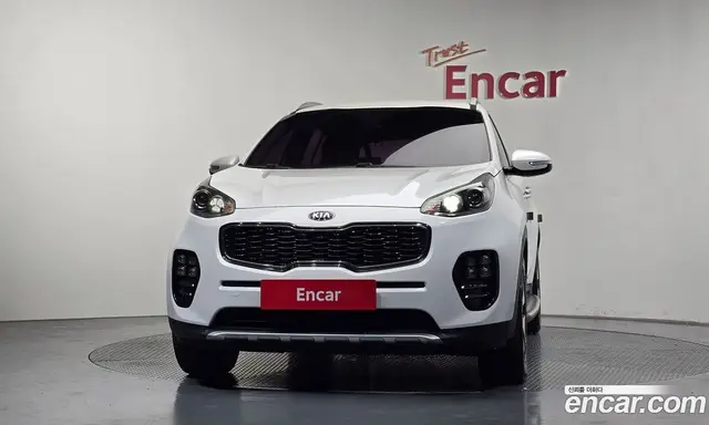Kia Sportage 2016 2.0 автомат (гидро), миниатюра 3