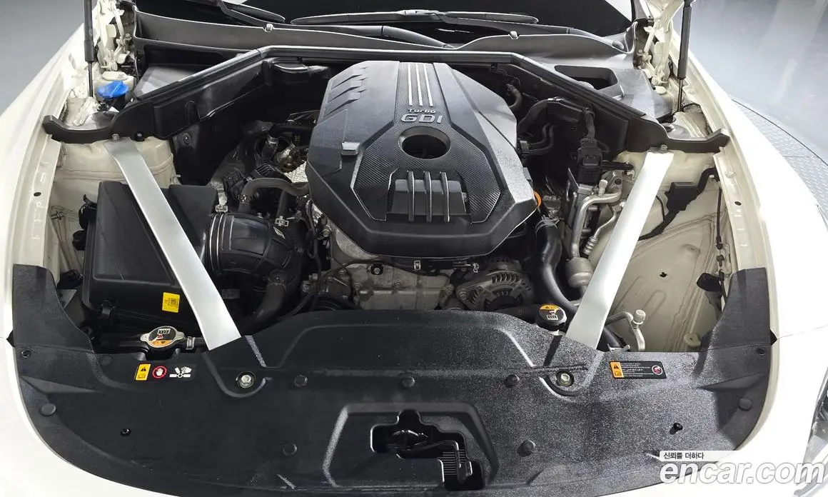 Kia Stinger 2018 2.0 автомат (гидро), фото 6