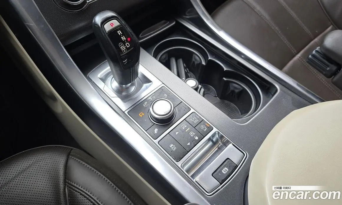 Land Rover Range Rover Sport 2015 3.0 автомат (гидро), фото 9 Land Rover Range Rover Sport 2015 3.0 автомат (гидро), фото 9