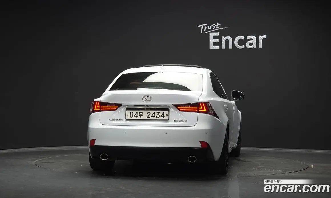 Lexus IS 2013 2.5 автомат (гидро), фото 4 Lexus IS 2013 2.5 автомат (гидро), фото 4