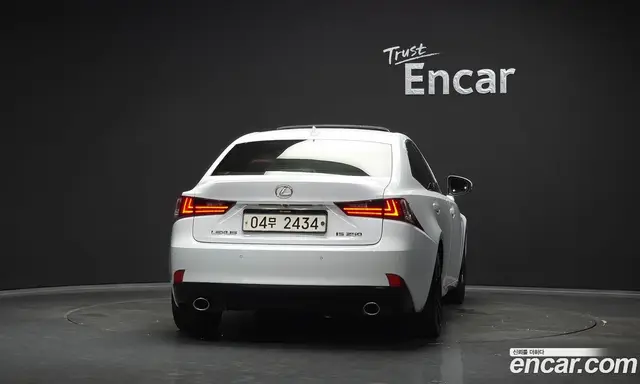 Lexus IS 2013 2.5 автомат (гидро), миниатюра 4 Lexus IS 2013 2.5 автомат (гидро), миниатюра 4