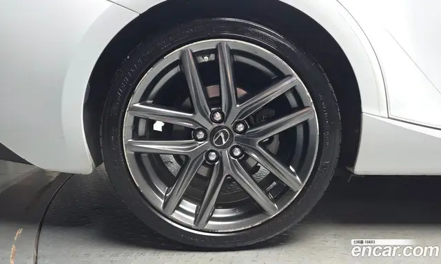 Lexus IS 2013 2.5 автомат (гидро), миниатюра 5 Lexus IS 2013 2.5 автомат (гидро), миниатюра 5