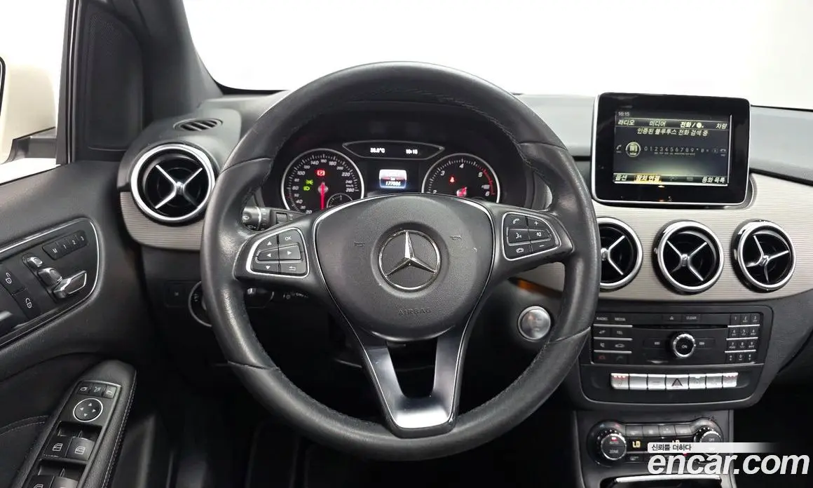 Mercedes-Benz B-Class 2017 2.1 автомат (гидро), фото 12