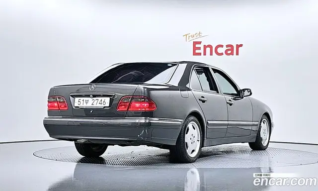 Mercedes-Benz E-Class 2002 2.0 автомат (гидро), миниатюра 2