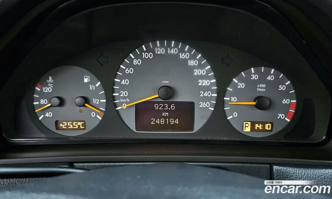 Mercedes-Benz E-Class 2002 2.0 автомат (гидро), фото 8