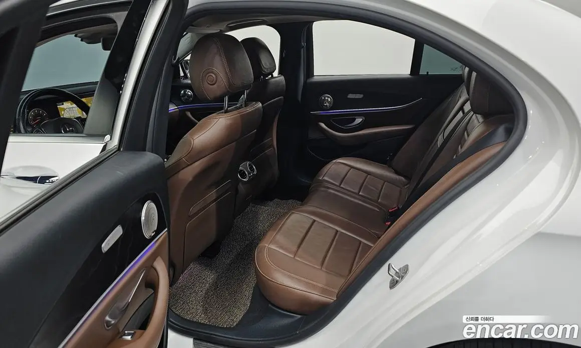 Mercedes-Benz E-Class 2016 2.0 автомат (гидро), фото 12