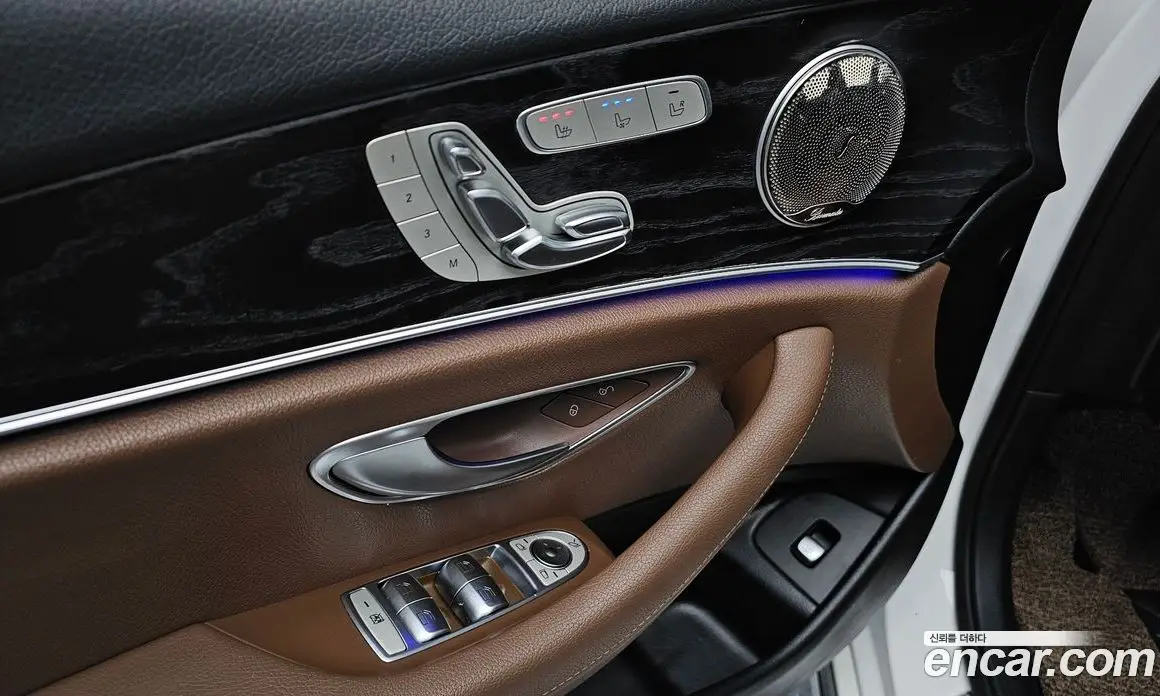 Mercedes-Benz E-Class 2016 2.0 автомат (гидро), фото 13