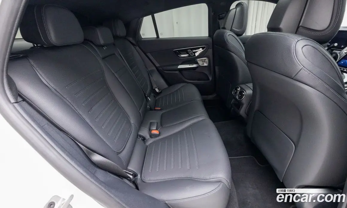 Mercedes-Benz GLC-Class 2025 2.0 автомат (гидро), фото 11