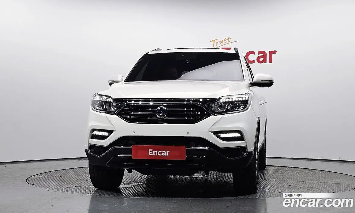 SsangYong Rexton 2017 2.2 автомат (гидро), фото 3 SsangYong Rexton 2017 2.2 автомат (гидро), фото 3