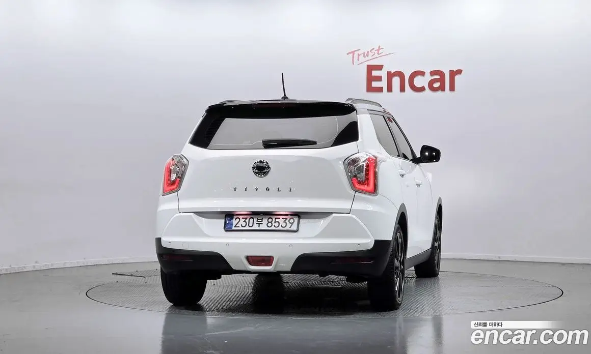 SsangYong TIBOLI 2015 1.6 автомат (гидро), фото 4