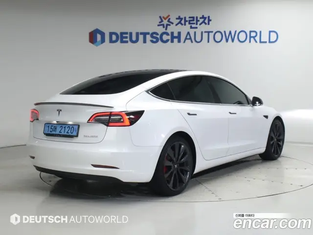 Tesla Model 3 2020 автомат (гидро), миниатюра 2