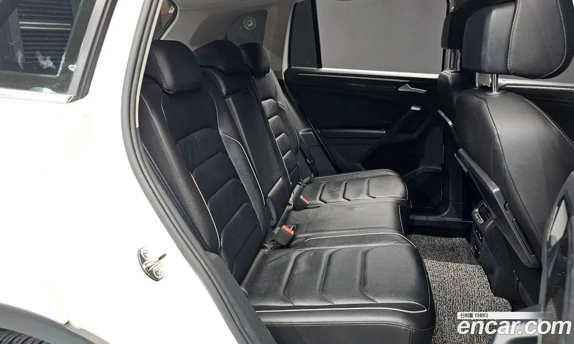 Volkswagen Tiguan 2020 2.0 автомат (гидро), фото 11 Volkswagen Tiguan 2020 2.0 автомат (гидро), фото 11