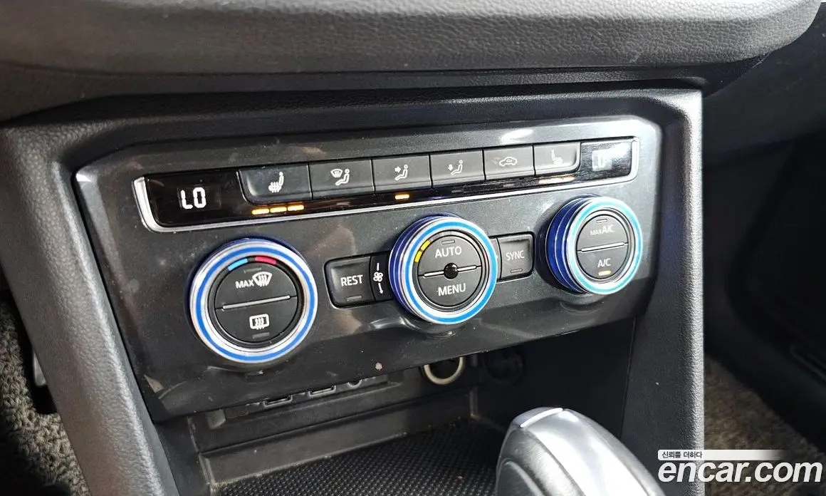 Volkswagen Tiguan 2020 2.0 автомат (гидро), фото 17 Volkswagen Tiguan 2020 2.0 автомат (гидро), фото 17