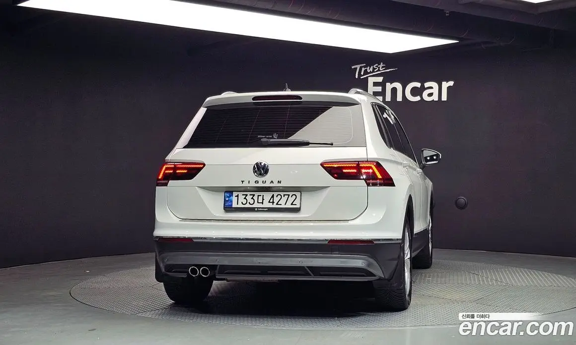Volkswagen Tiguan 2020 2.0 автомат (гидро), фото 4 Volkswagen Tiguan 2020 2.0 автомат (гидро), фото 4