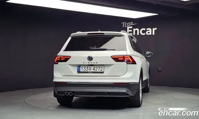 Volkswagen Tiguan 2020 2.0 автомат (гидро), миниатюра 4 Volkswagen Tiguan 2020 2.0 автомат (гидро), миниатюра 4