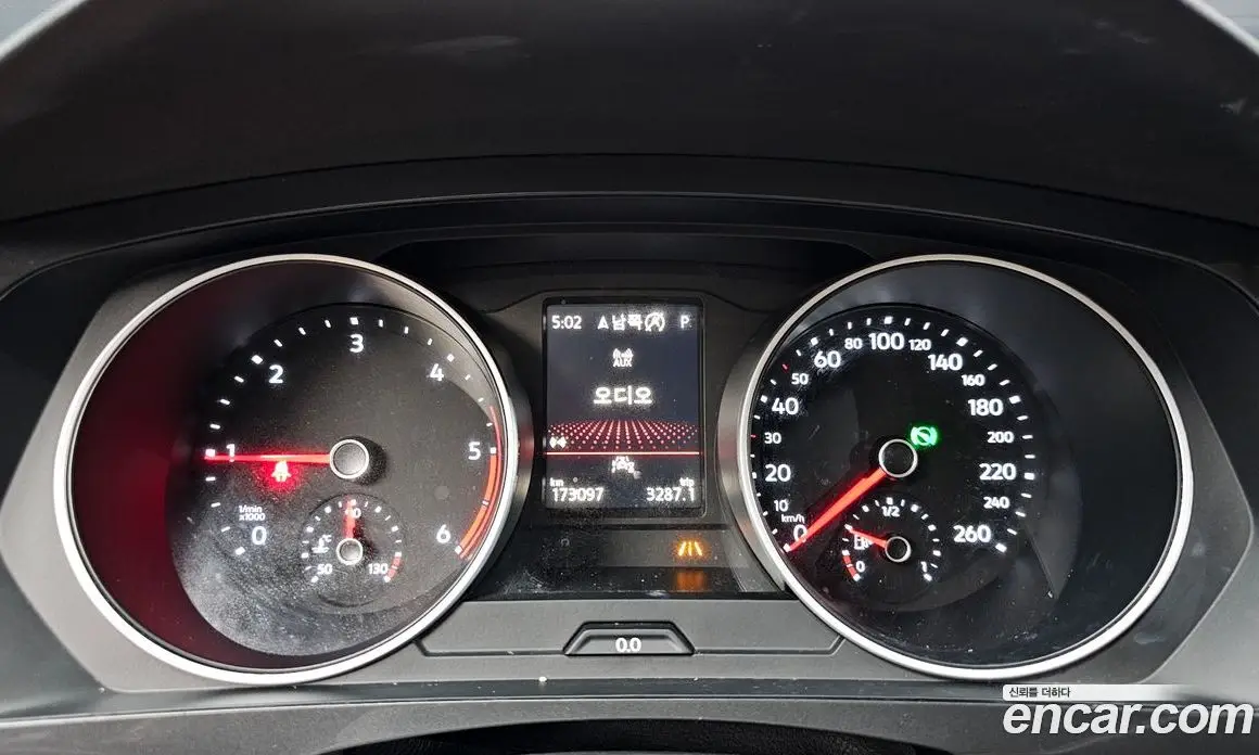 Volkswagen Tiguan 2020 2.0 автомат (гидро), фото 8 Volkswagen Tiguan 2020 2.0 автомат (гидро), фото 8