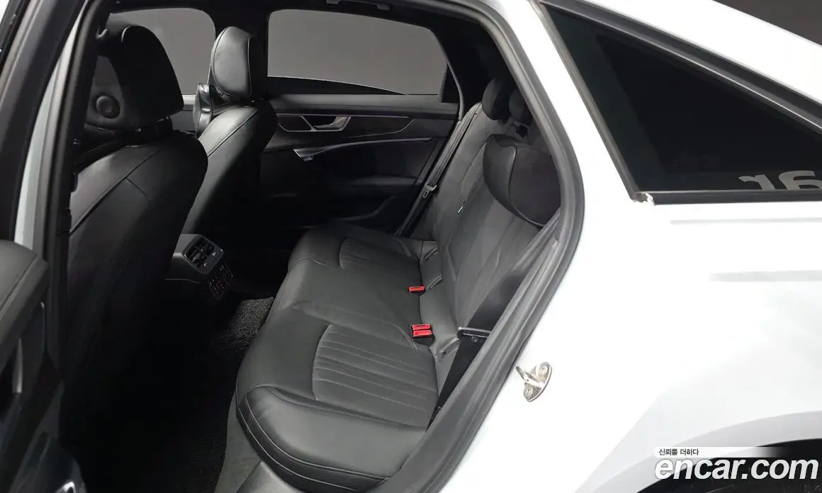 Audi A6 2021 3.0 автомат (гидро), фото 16 Audi A6 2021 3.0 автомат (гидро), фото 16