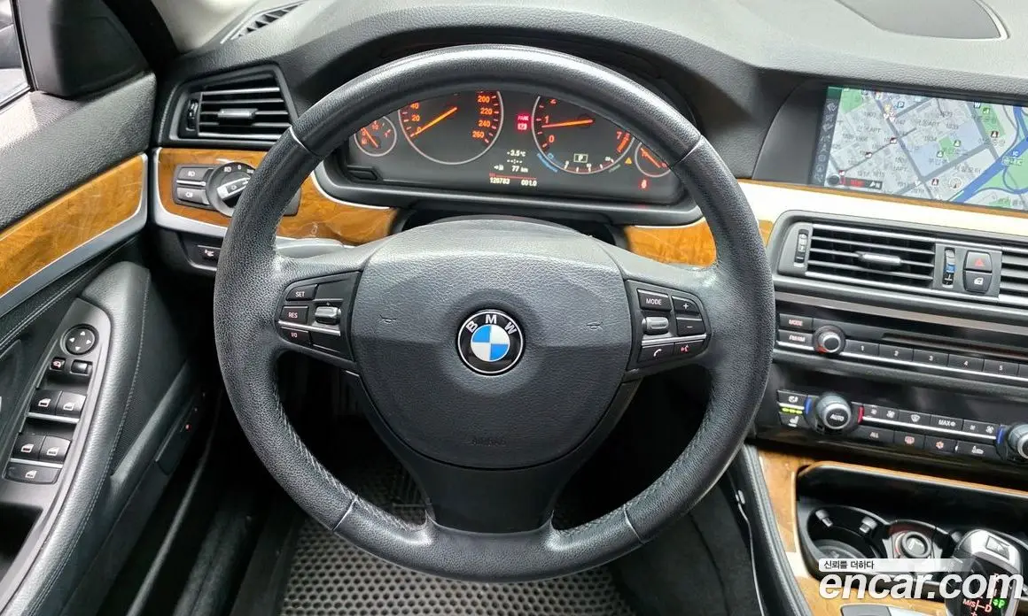 BMW 5 серия 2010 2.5 автомат (гидро), фото 13