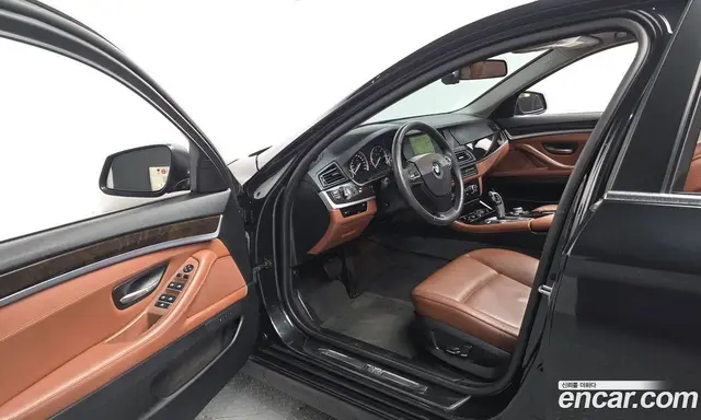 BMW 5 серия 2012 2.0 автомат (гидро), миниатюра 10 BMW 5 серия 2012 2.0 автомат (гидро), миниатюра 10