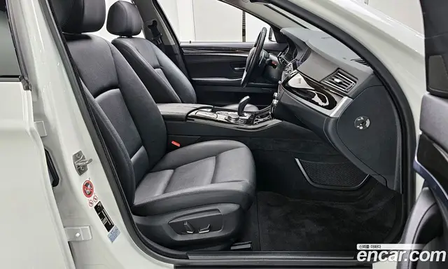 BMW 5 серия 2016 2.0 автомат (гидро), миниатюра 11