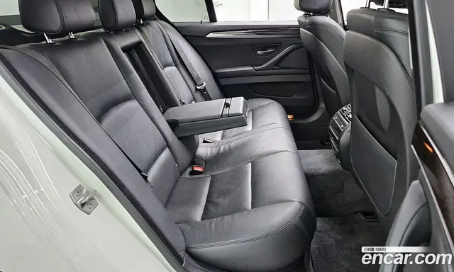 BMW 5 серия 2016 2.0 автомат (гидро), миниатюра 12